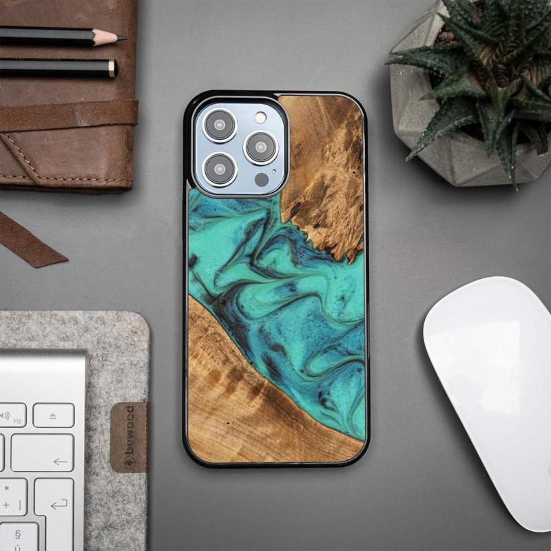 Bewood® Turquoise Wood and Resin Case (iPhone 14 Pro Max) turquoise-black